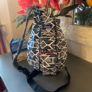 KAVU, Rope bag, adjustable BLACK strap, signature CROSSBODY SLING PACK, durable.